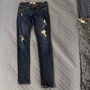 Hollister low rise skinny blue jeans 3L